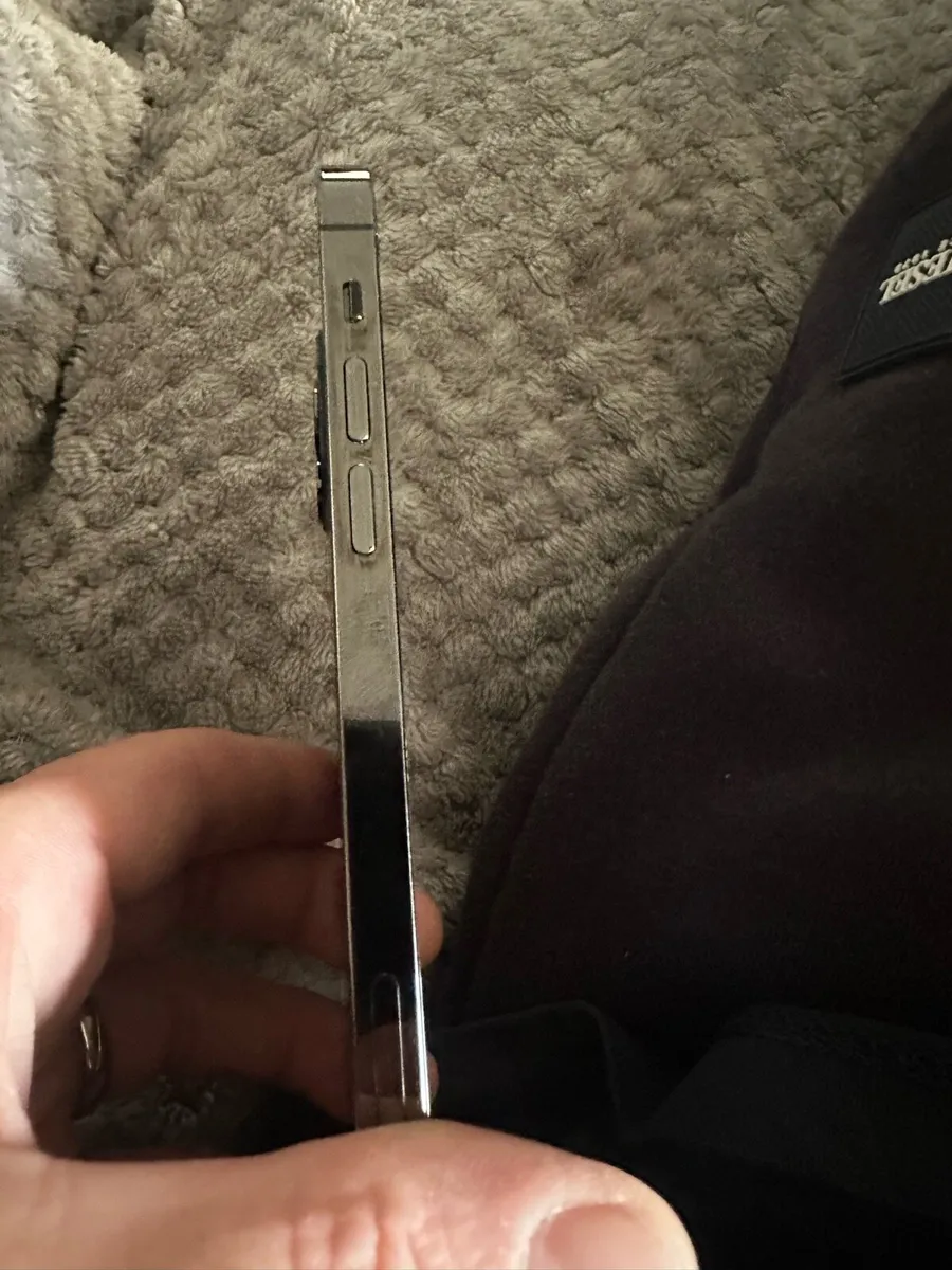 iPhone 12 Pro 128gb - Image 4