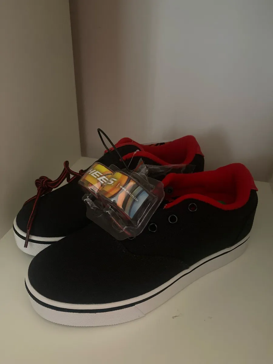 Heelys - Image 1