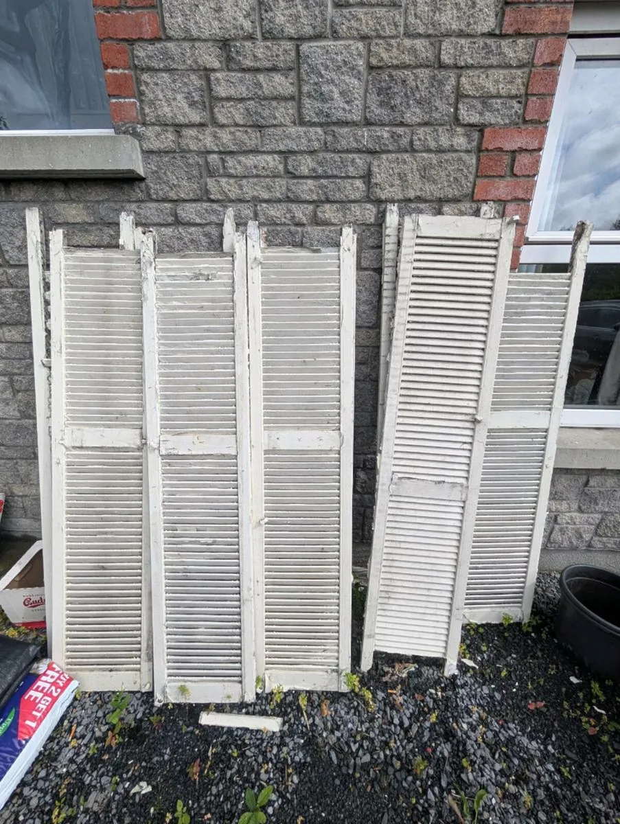 Wooden window shutters - Image 1