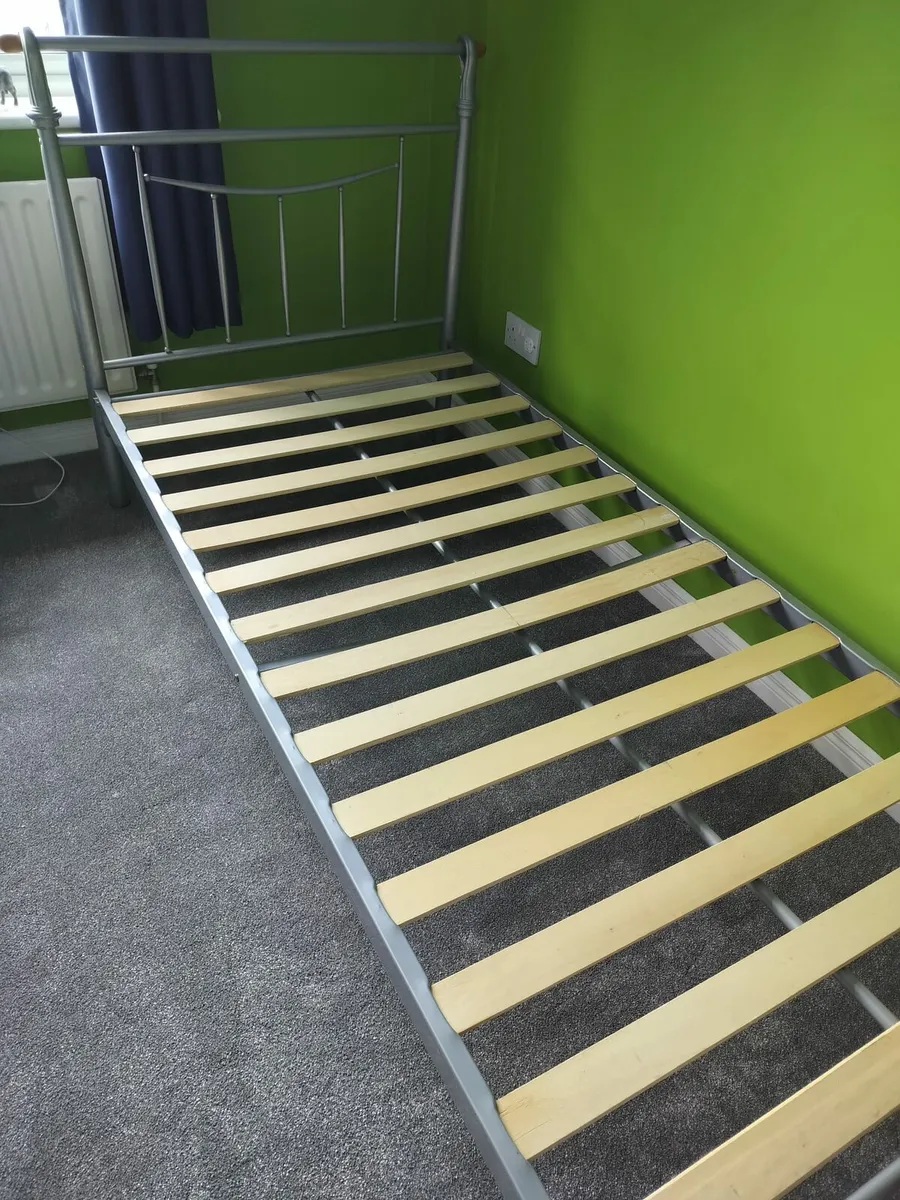Single Bed - Image 2