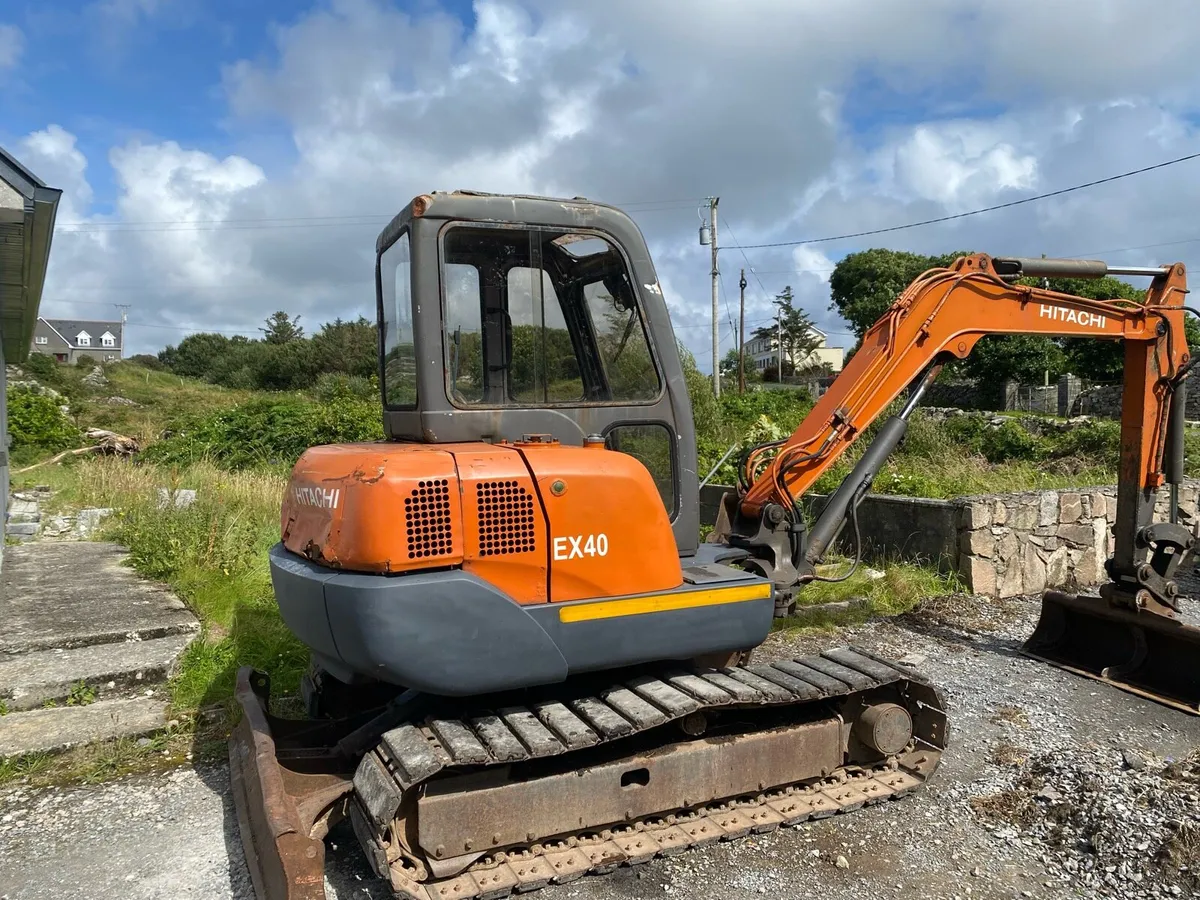 Hitachi ex40 - Image 1