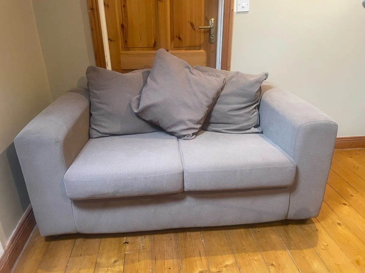 Sofa - Image 4