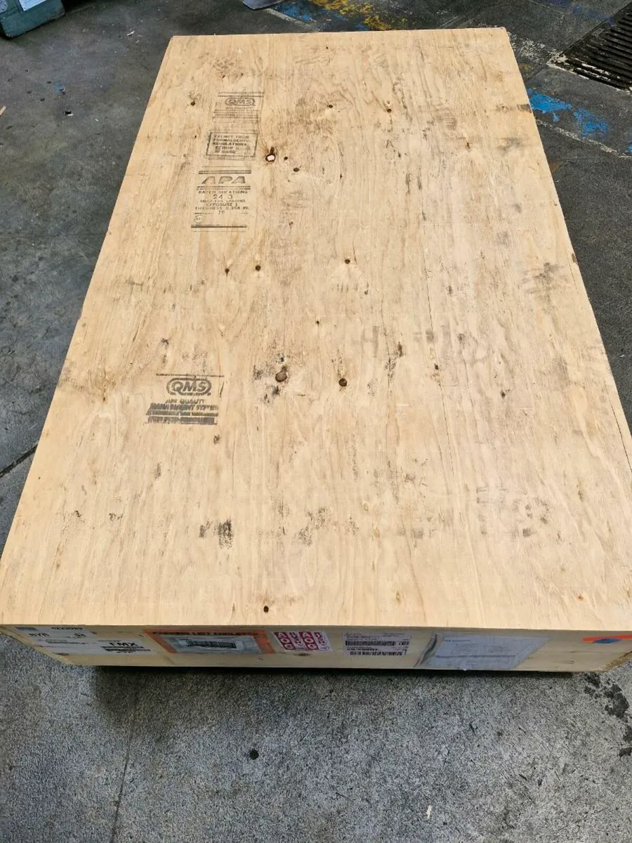 Wooden crates - Image 1