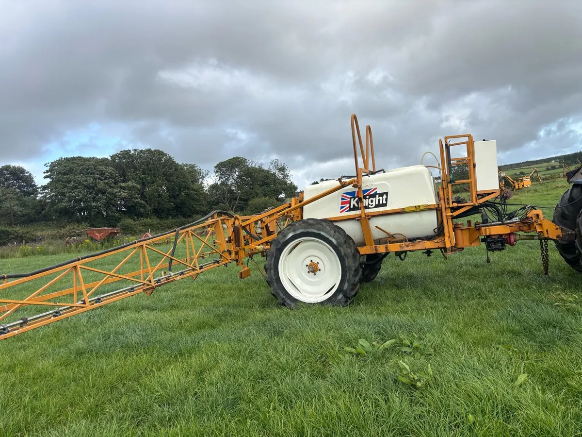 Knight Sprayer - Image 1