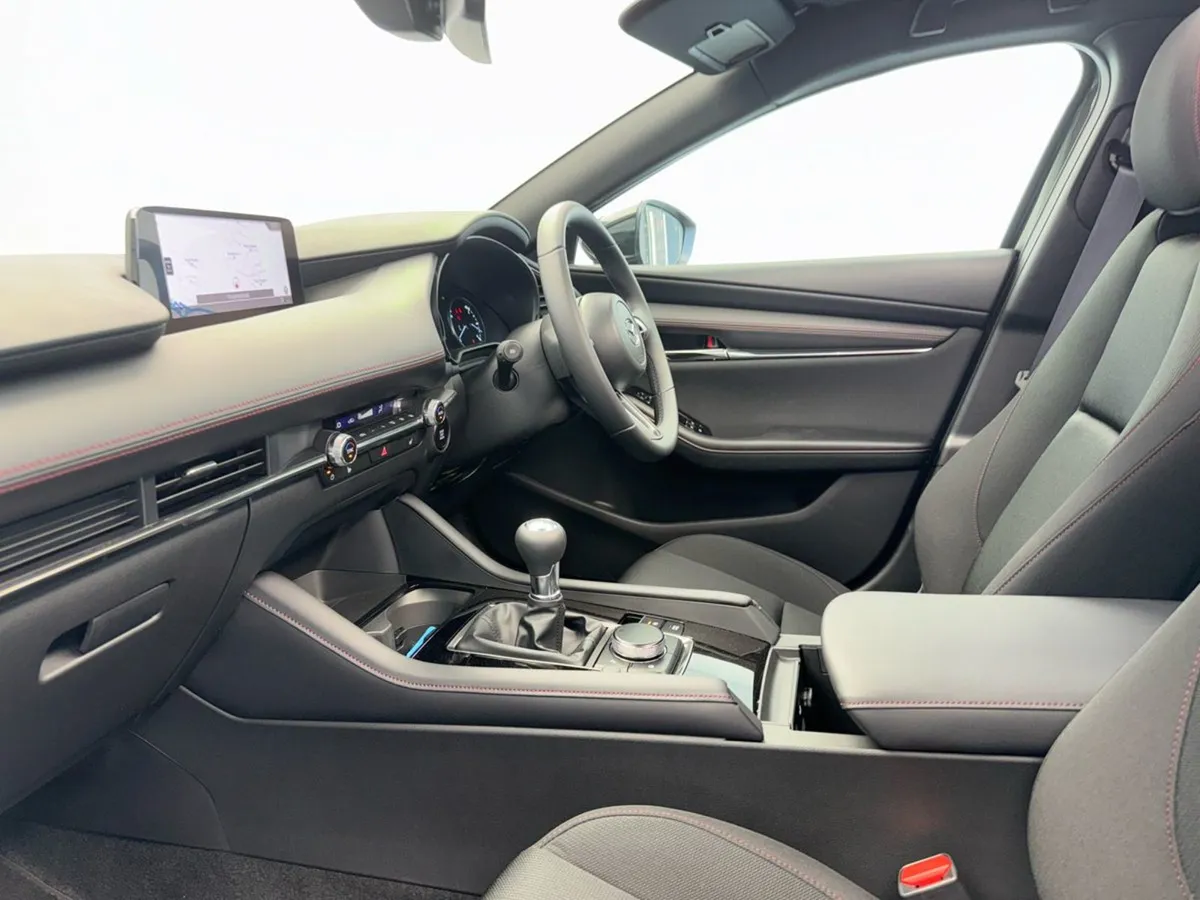 Mazda 3 2.0p Sky-x 186BHP Homura  pan Roof   110 - Image 4