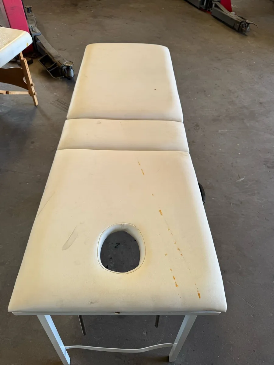 Massage bed - Image 1