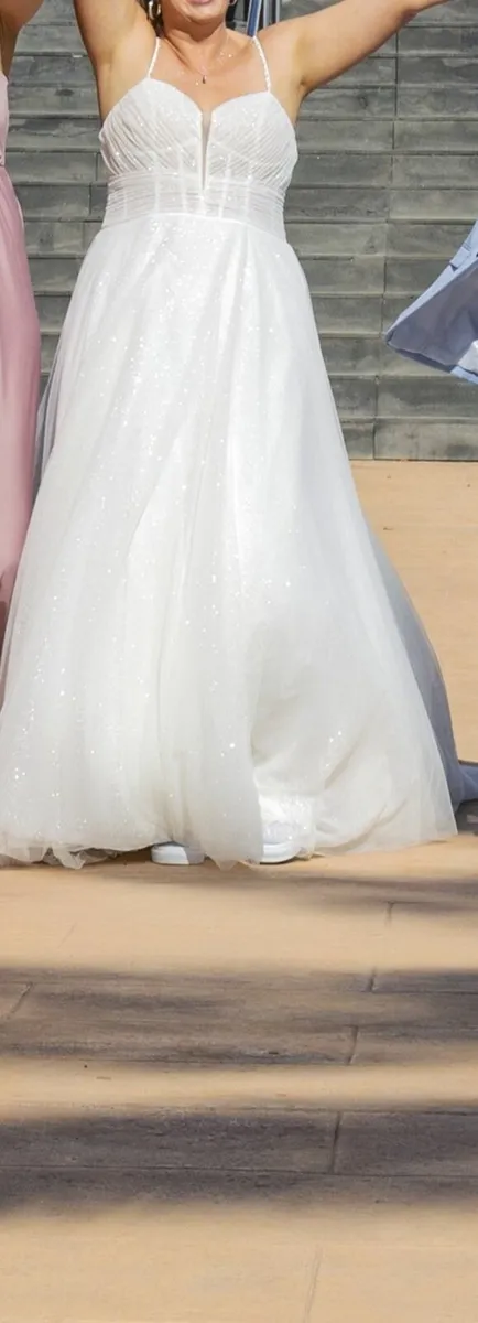 Wedding dress - Image 4