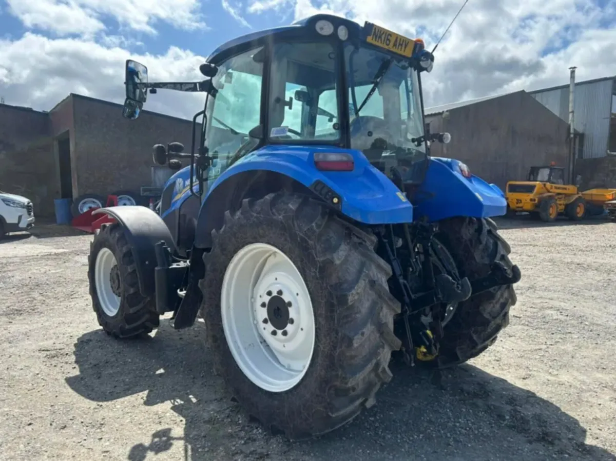 2015 New Holland T5.105 - Image 3