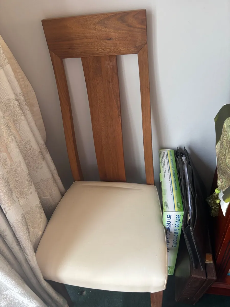Kitchen chairs - Image 2