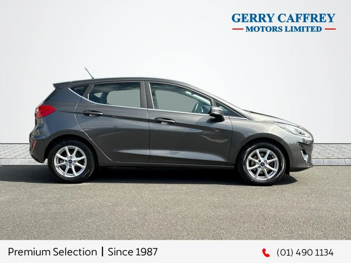 Ford Fiesta Titanium 1.10 85ps 5speed 4DR - Image 4