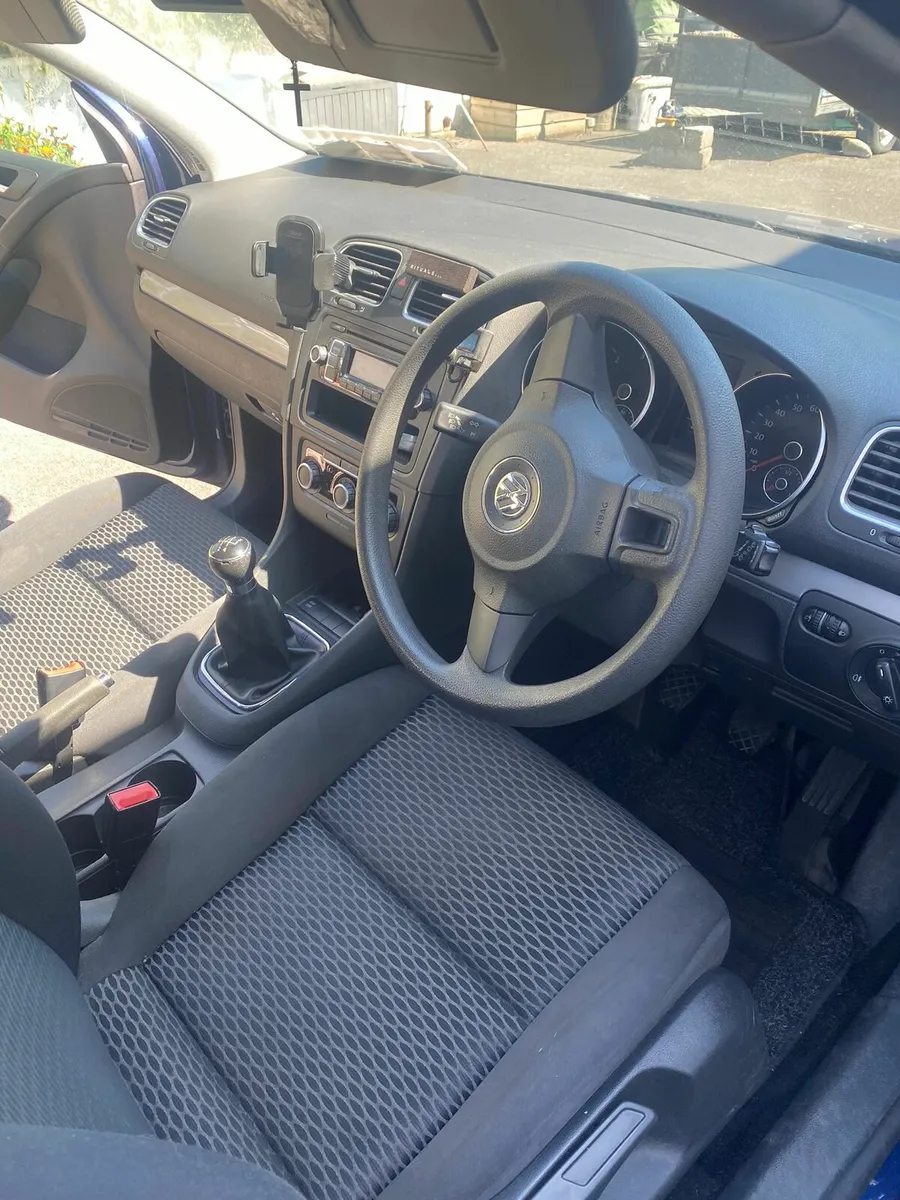 2010 VW Golf 1.6 Diesel - Image 4