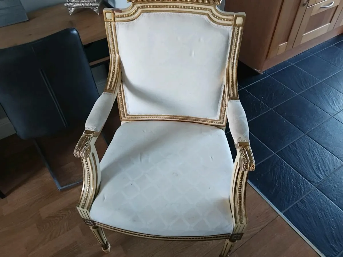 Nice Chair - Image 1