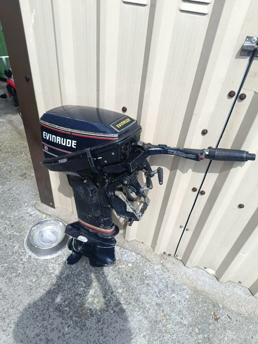Evinrude 15 boat engine - Image 3