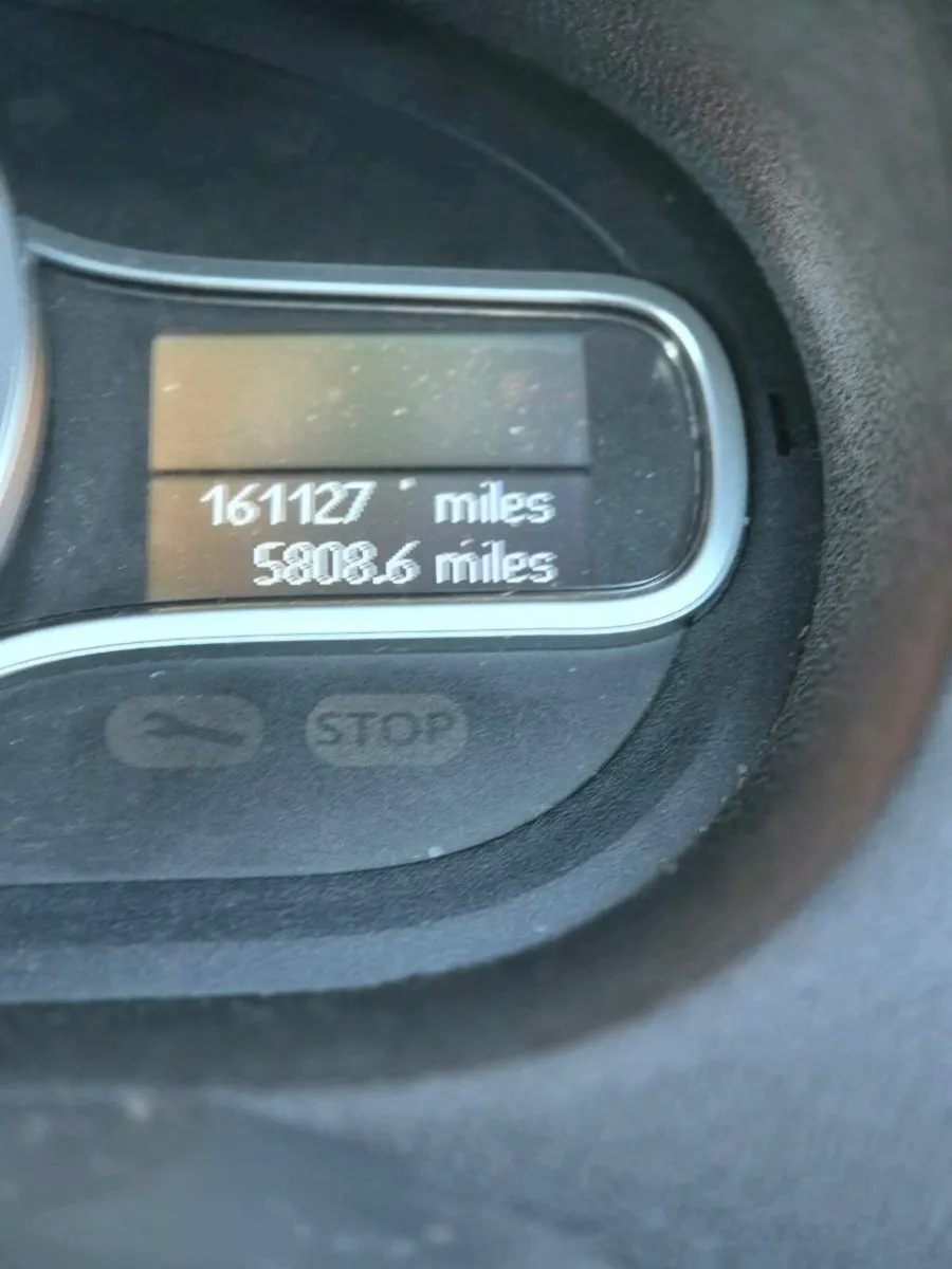 Renault Megane - Image 2