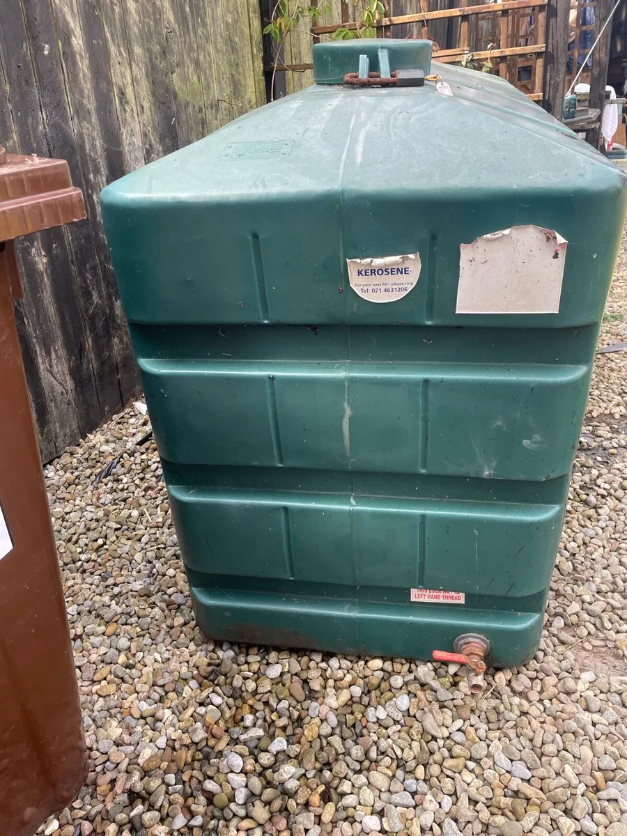 Oil tank - Image 2