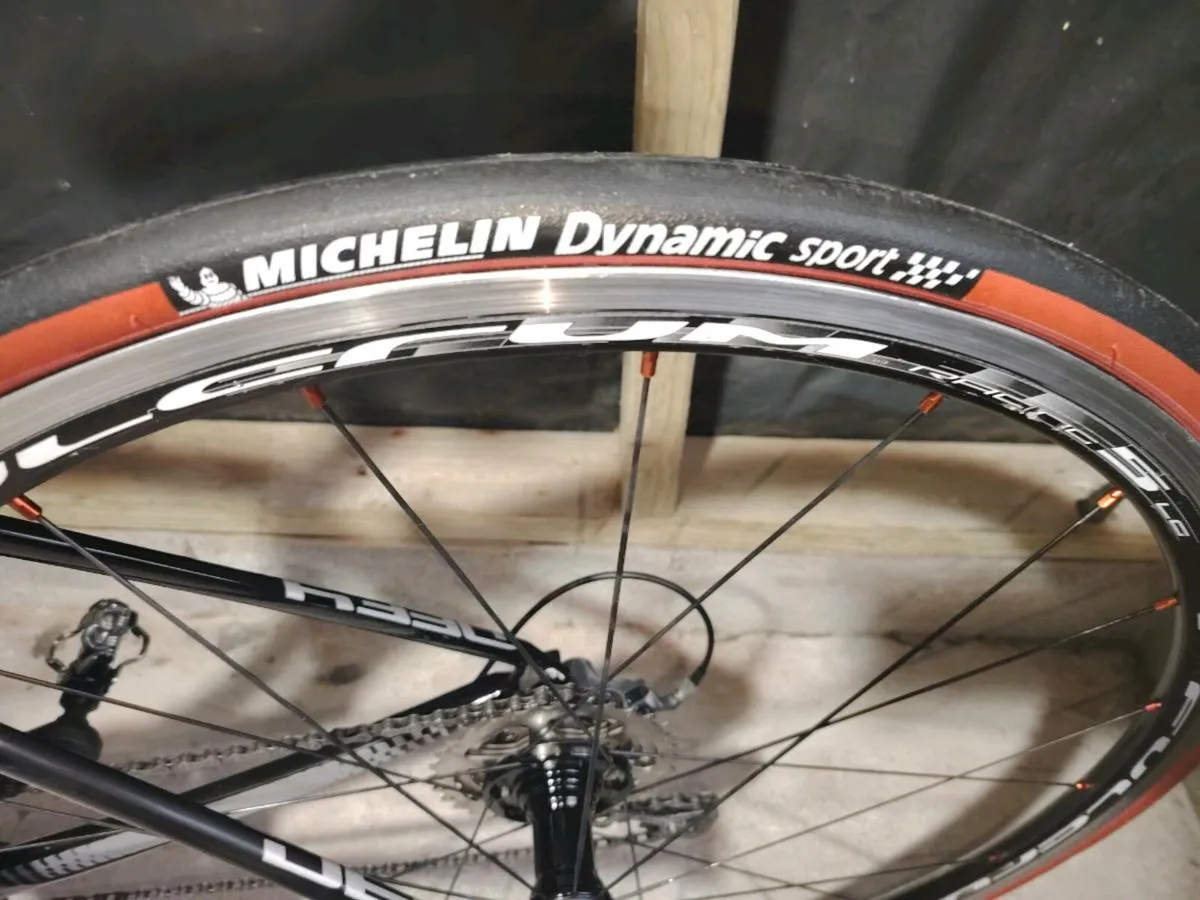 Giant Defy - Image 4