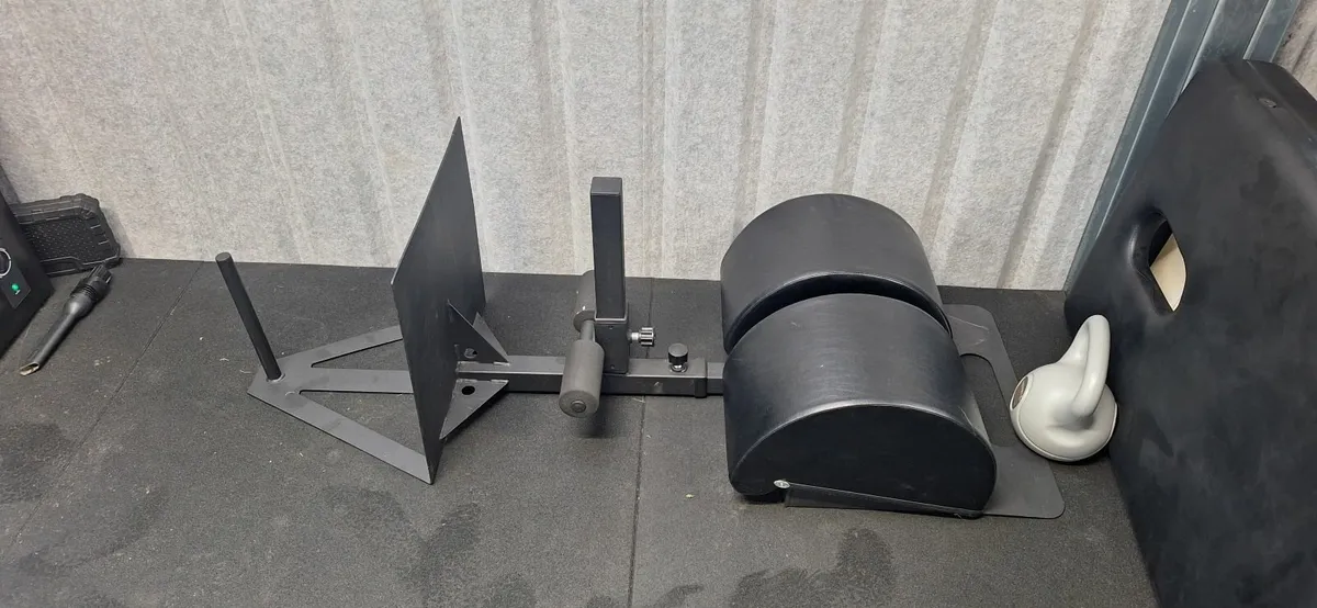 GYMLESS Glute Ham Developer – Compact Model - Image 3