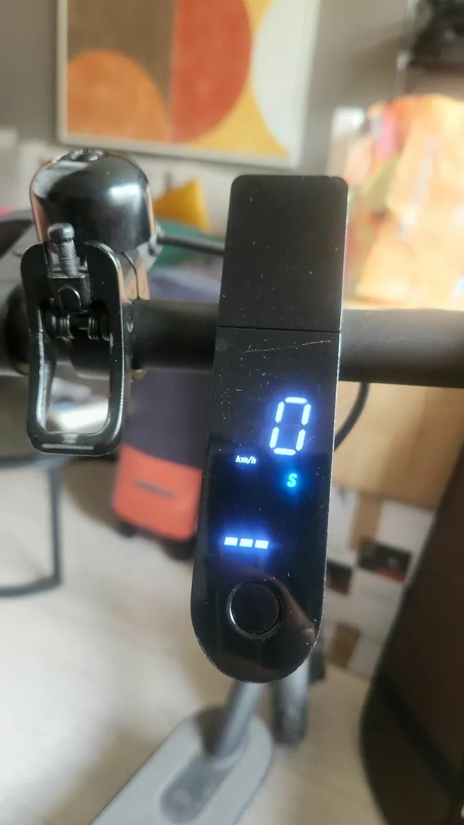 Electric scooter - Image 3