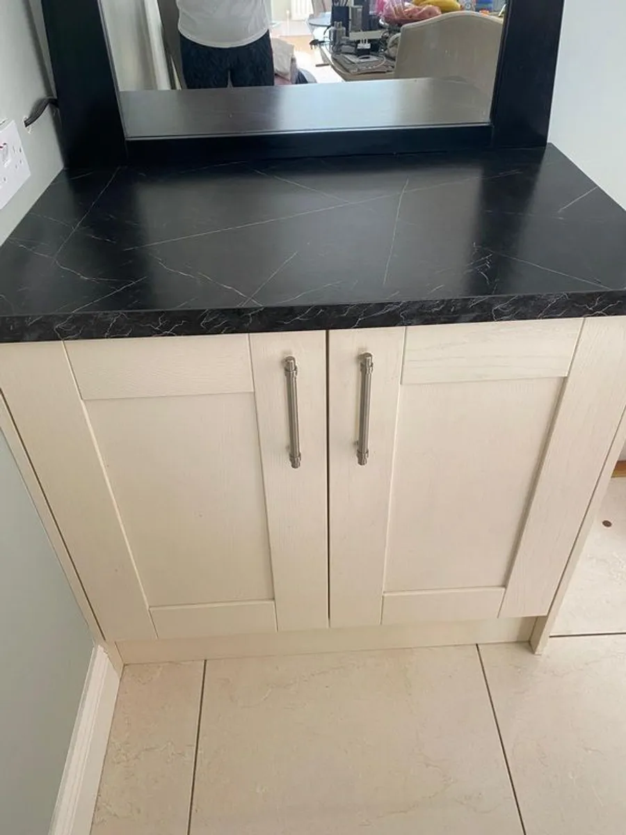 kitchen for sale - Image 1
