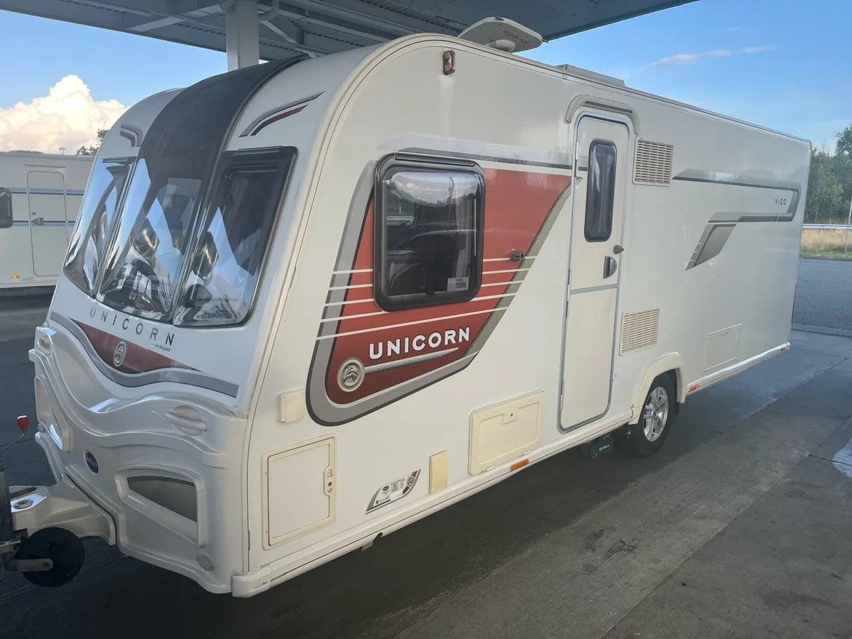 Bailey unicorn Vigo - Image 1