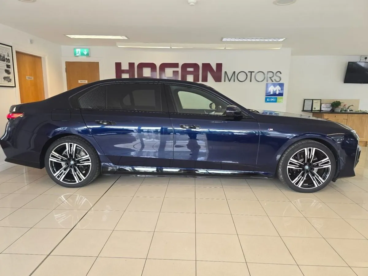 BMW 7 Series 750E Xdrive M Sport PRO  massive Spe - Image 3