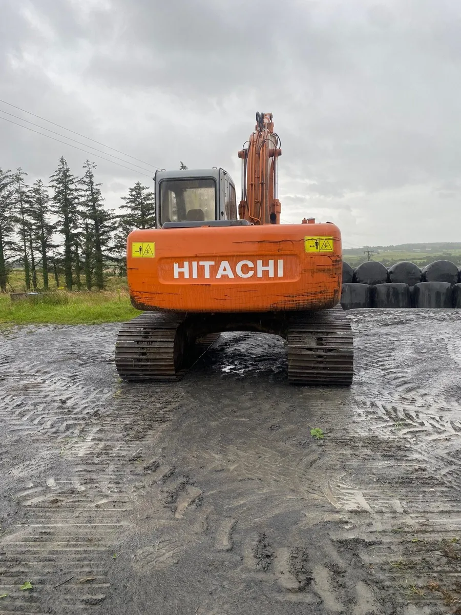 Hitachi EX120-5 - Image 2
