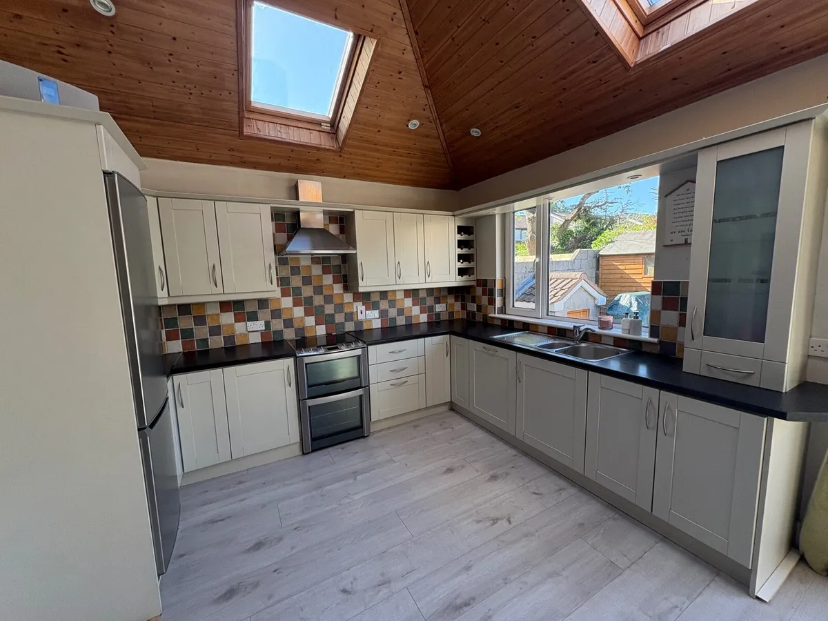 Kitchen - Image 1