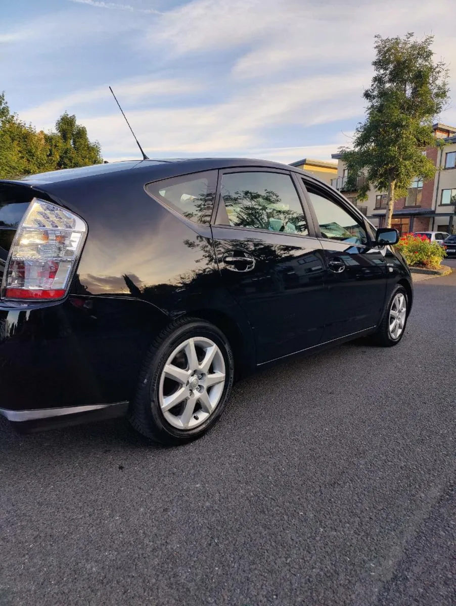 Toyota Prius New NCT - Image 3