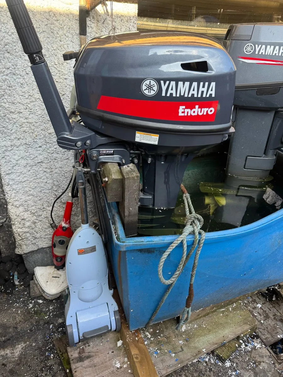 15hp Yamaha Enduro outboard - Image 1