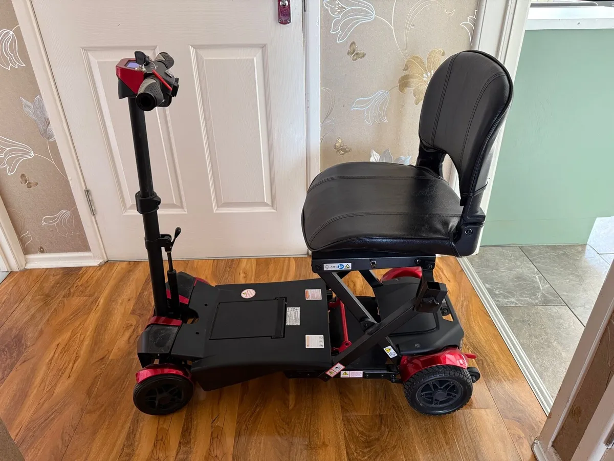Mobility scooter - Image 1