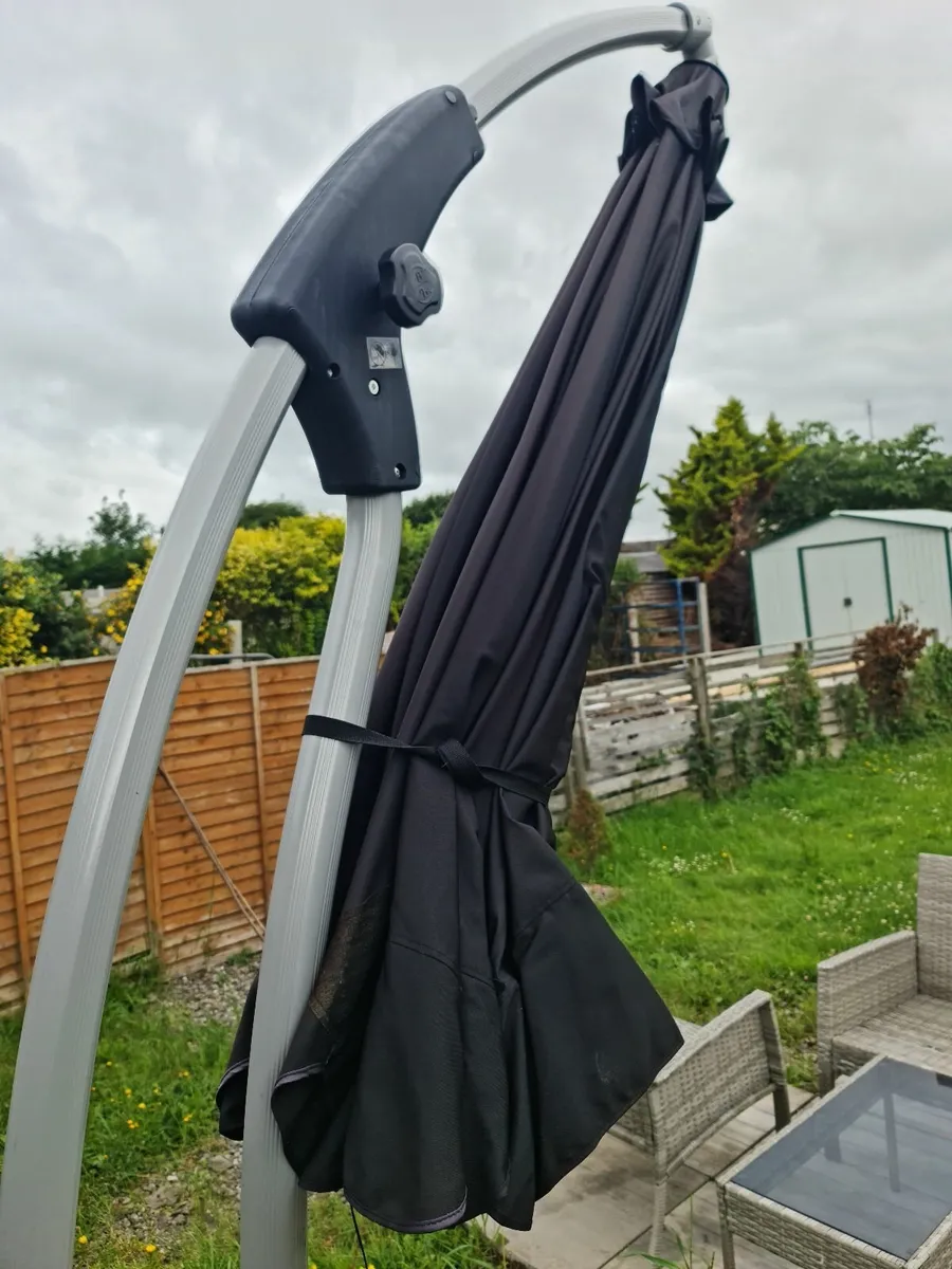 Umbrella outdoor (Big) - Image 2
