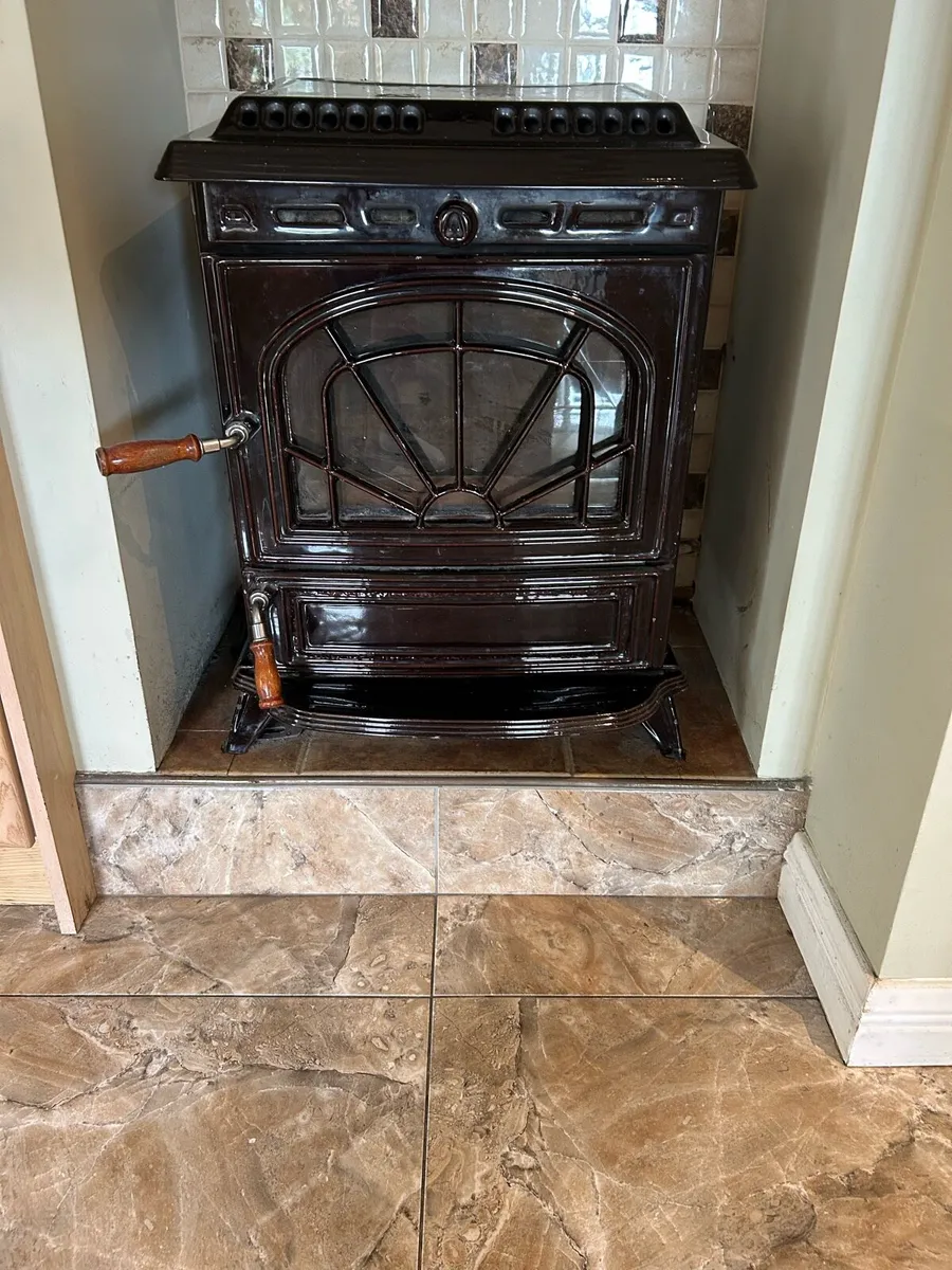Stanley stove - Image 2