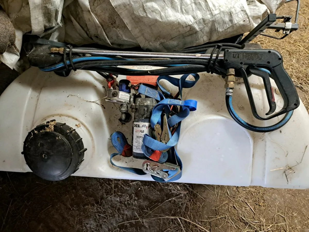Quad weed sprayer County Down - Image 2