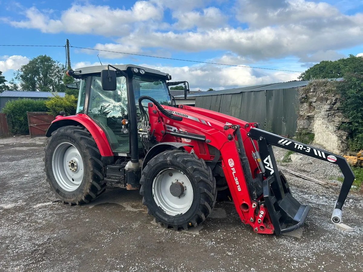 Massey ferguson 5712 high spec - Image 1