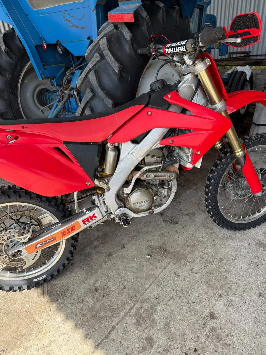 Motorbike - Image 4