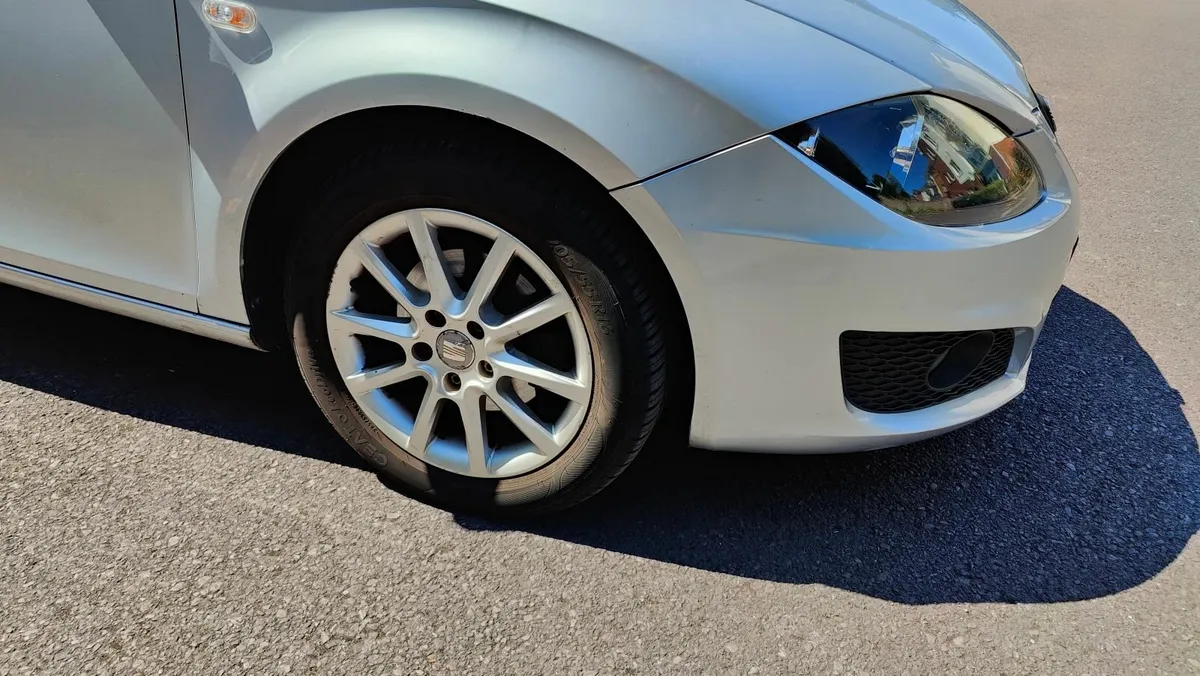 Looking for a Loyal Ride? I'm Your Car! - Image 4