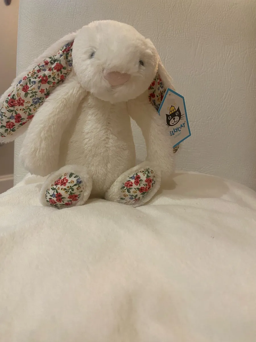 Jellycat Blossom Cream Bashful Bunny Cushion - Image 2