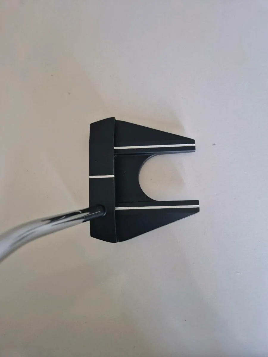 Odyssey Ai One #7 Armlock Putter - Image 3