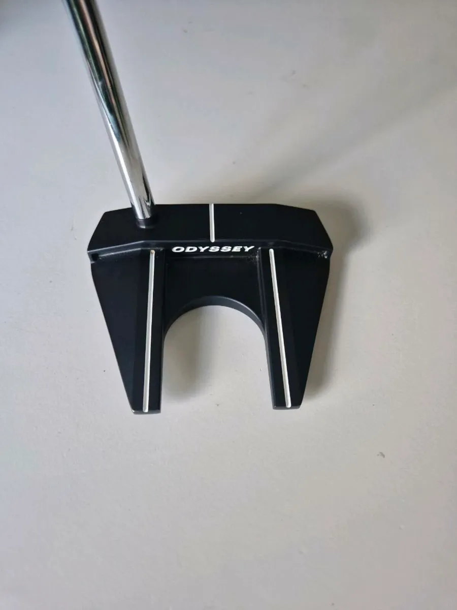 Odyssey Ai One #7 Armlock Putter - Image 4