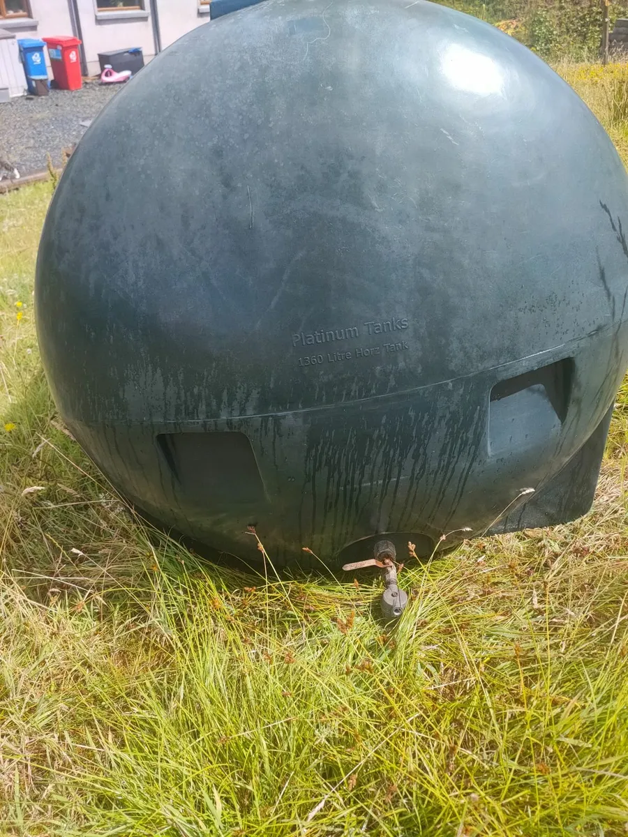 Oil tank - Image 2