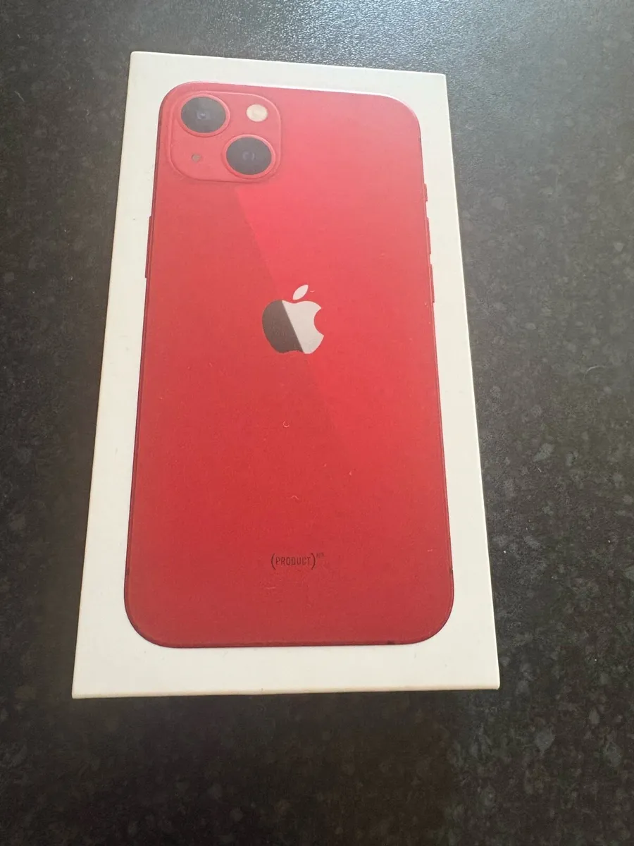 iPhone 13 - Image 3