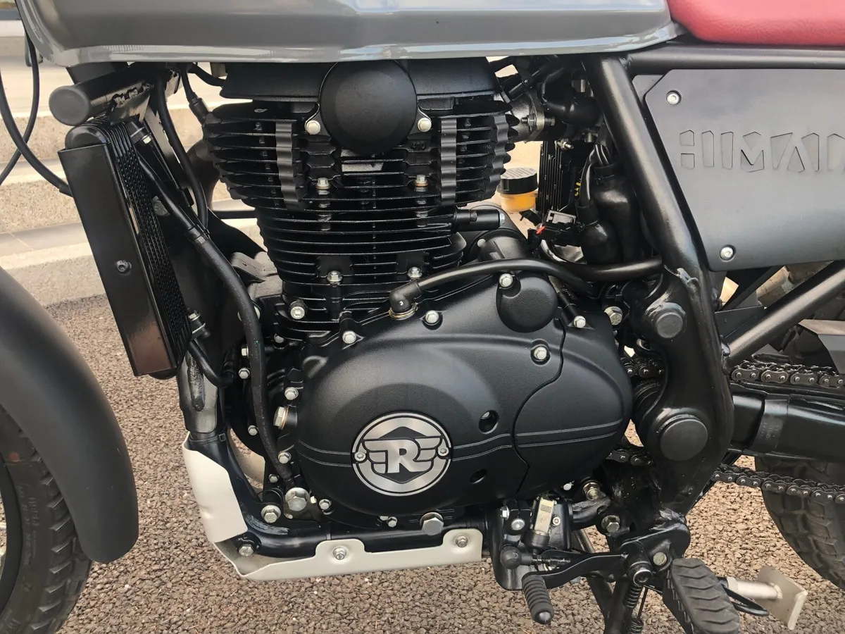 ROYAL ENFIELD Himalayan 2019 - Image 3