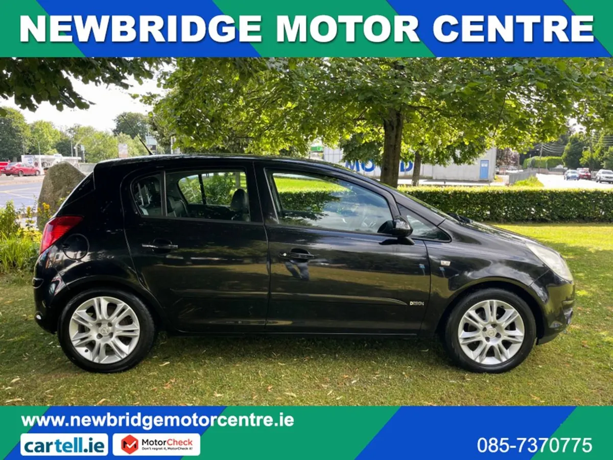 Opel Corsa Design 1.2i 16V 5DR - Image 2