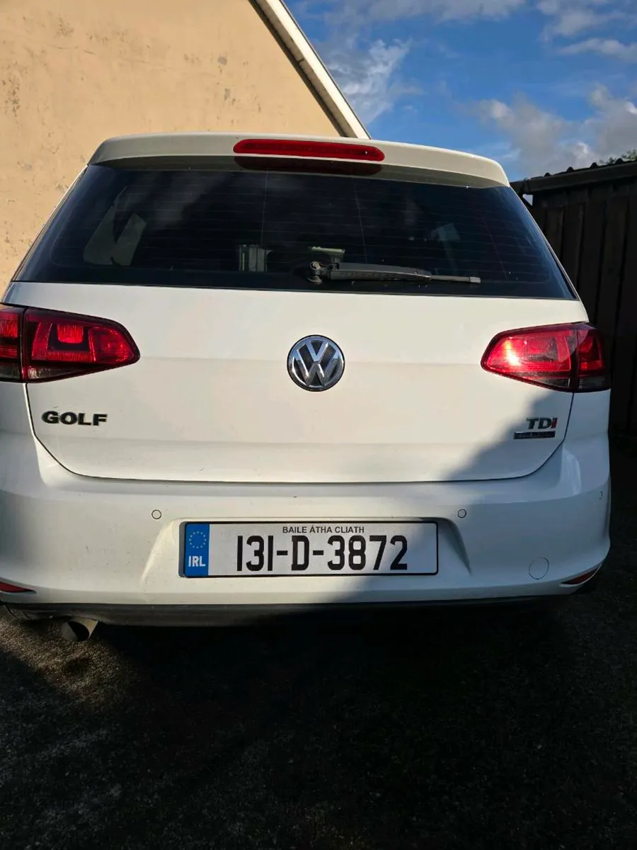 131 Volkswagen Golf 1.6 TDI Bluemotion - Image 4