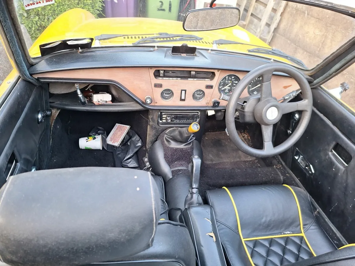 Triumph Spitfire 1981 - Image 2