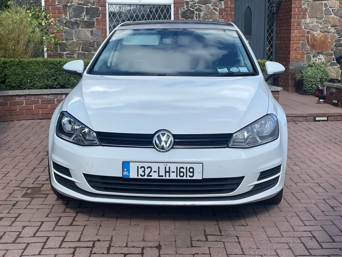 Volkswagen Golf 2013 - Image 1