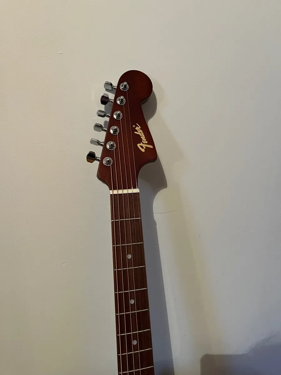 Guitar - Image 3