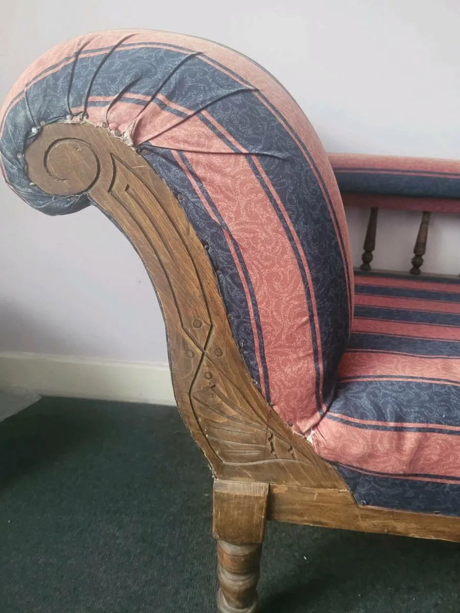Vintage Chaise Longue - Image 4