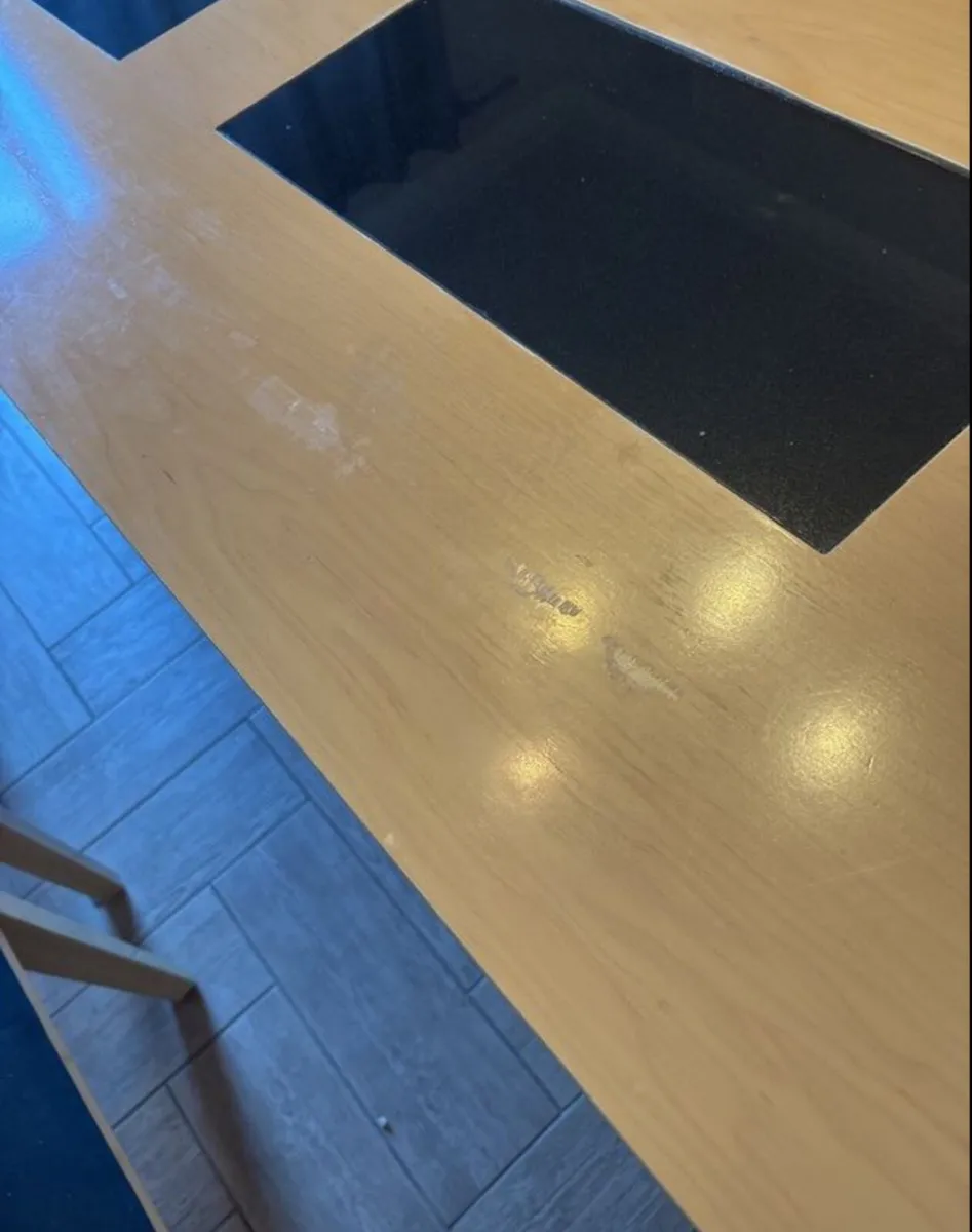 Dining table and chairs - Image 4