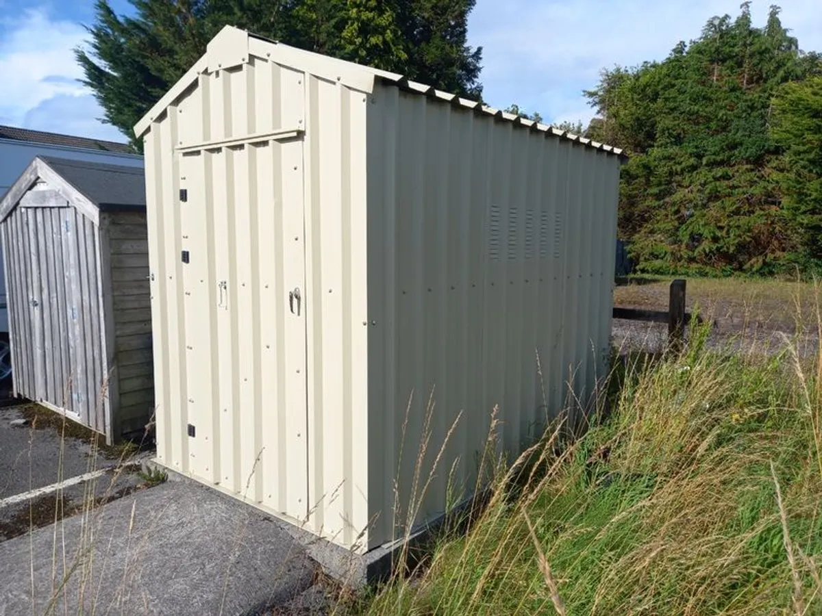 Steel shed - Image 1